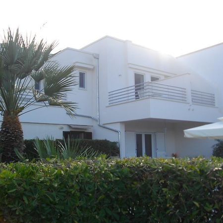 B&B Villa Cinzia Torre Santa Sabina Exterior foto